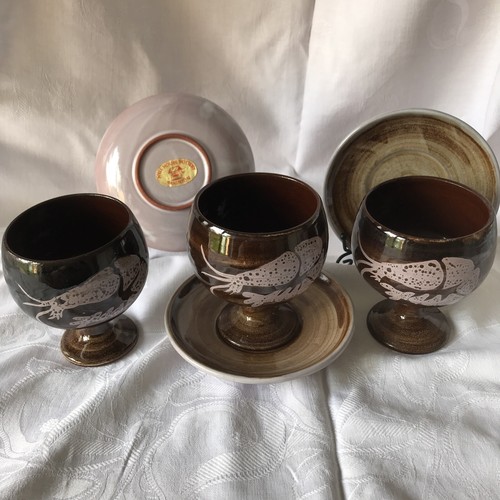 Well house pottery - well,