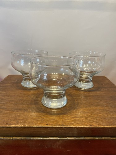 Clear glass sunday dessert - clear,