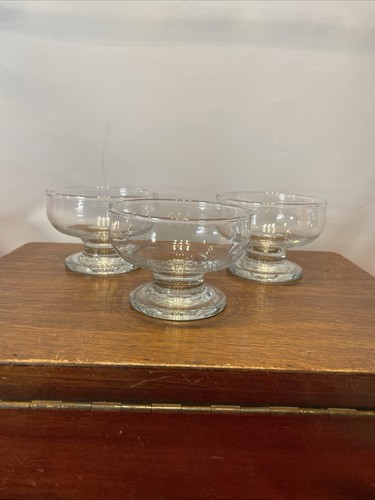Clear glass sunday dessert - clear,